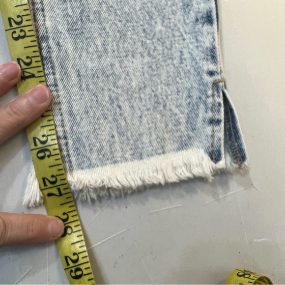 KANCAN LIGHT DENIM DISTRESSED COLLIE HIGH RISE MOM JEANS 26 - Picture 10 of 10